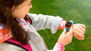 El Smartwatch Alcatel para niños: la combinación perfecta entre seguridad y diversión