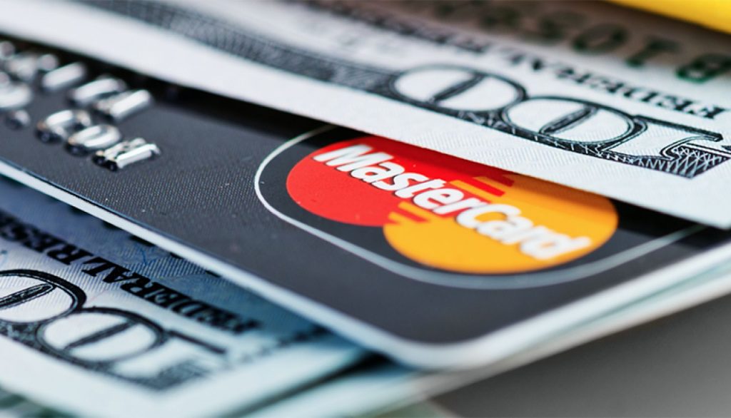 Mastercard retira el uso de firmas para los tarjetahabientes