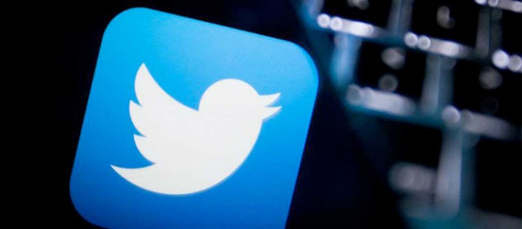 El nuevo modo oscuro de Twitter, fascina a sus usuarios