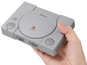 ¿Sabes como funcionan los relanzamientos de consolas retro?