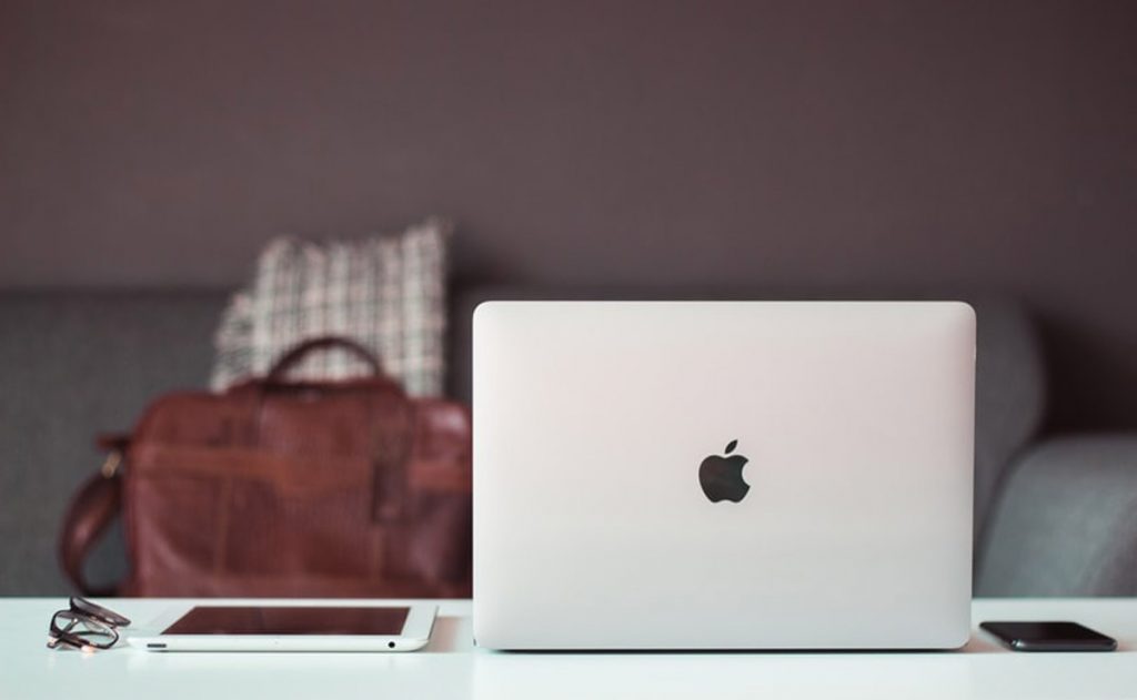 Las mejores bolsas de trabajo para mujeres del 2020: Acomoda todo para tu día