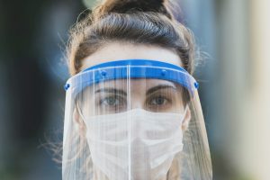 Protección anti COVID-19: Listado de los mejores cubrebocas, caretas y desinfectantes