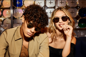 HAWKERS marcando tendencia